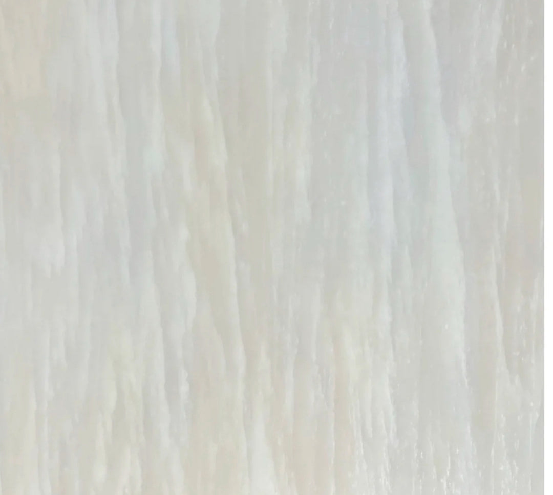 cream color marble table top