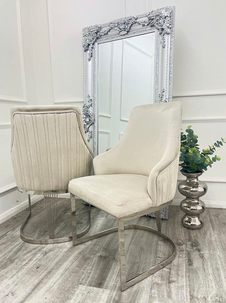 Venice Dining Table With Chelmsford Velvet Dining Chair