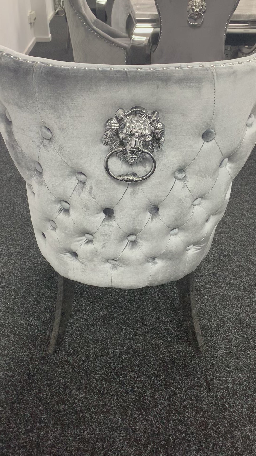 Arriana Light Grey Table With Valentino Silver Lion Knocker Chairs