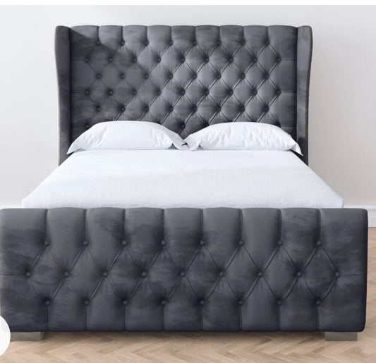 Louis Wing Bed